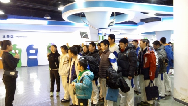 1484700943242930.jpg 2 参观讲解.jpg