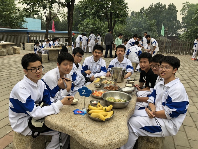 1526374564215388.jpg 24_眸目压缩.jpg