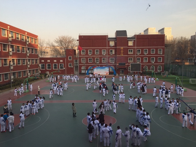1515031156109398.jpg 初一跳绳比赛1.jpg